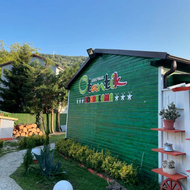 🌿 Tanıtım Faaliyetlerini Üstlendiğimiz Kırkpınar Otantik Konaklama Tesisi: Rüya Gibi Bir Tatil ve Unutulmaz Anlar Sapanca’da Seni Bekliyor! 🏡✨

Doğanın içinde, huzur ve konfor bir arada! 12 bağımsız bungalovdan oluşan Otantik Konaklama tesisimizde, hem tatilin hem de en özel anların bambaşka bir deneyime dönüşsün! 💍✨

📸 Kusursuz Evlilik Teklifleri, Kız İsteme ve Nişan Organizasyonları burada bir başka güzel! Ayrıca, gecelik, haftalık ya da aylık kiralama seçenekleriyle doğanın tadını çıkar.

🔒 Sadece sana özel olsun ister misin? Tüm tesisi uygun fiyatlarla kapatabilir, dilediğin gibi bir etkinlik düzenleyebilirsin!

🌟 Şimdi rezervasyon yap, en özel fiyatlardan yararlan! Detaylar için bize DM’den veya telefon numaramız üzerinden ulaşabilirsin! 💬

📞 0 (538) 372 8726

🌿 Kırkpınar Otantik Lodges with Promotional Activities Managed by Us: A Dreamy Getaway and Unforgettable Moments Await in Sapanca! 🏡✨

Escape to nature with a perfect blend of peace and comfort! Our unique Otantik Lodges, featuring 12 independent bungalows, offer the ultimate experience for both your vacation and special moments! 💍✨

📸 Perfect for marriage proposals, engagement parties, and more! Plus, with nightly, weekly, or monthly rental options, you can relax and enjoy the beauty of nature at your own pace.

🔒 Want it all to yourself? You can book the entire property at great rates and host a completely private event!

🌟 Book now and enjoy exclusive prices! You can reach us via DM or through our phone number for more details! 💬📞 

📞 0 (538) 372 8726 

#İsbirligi